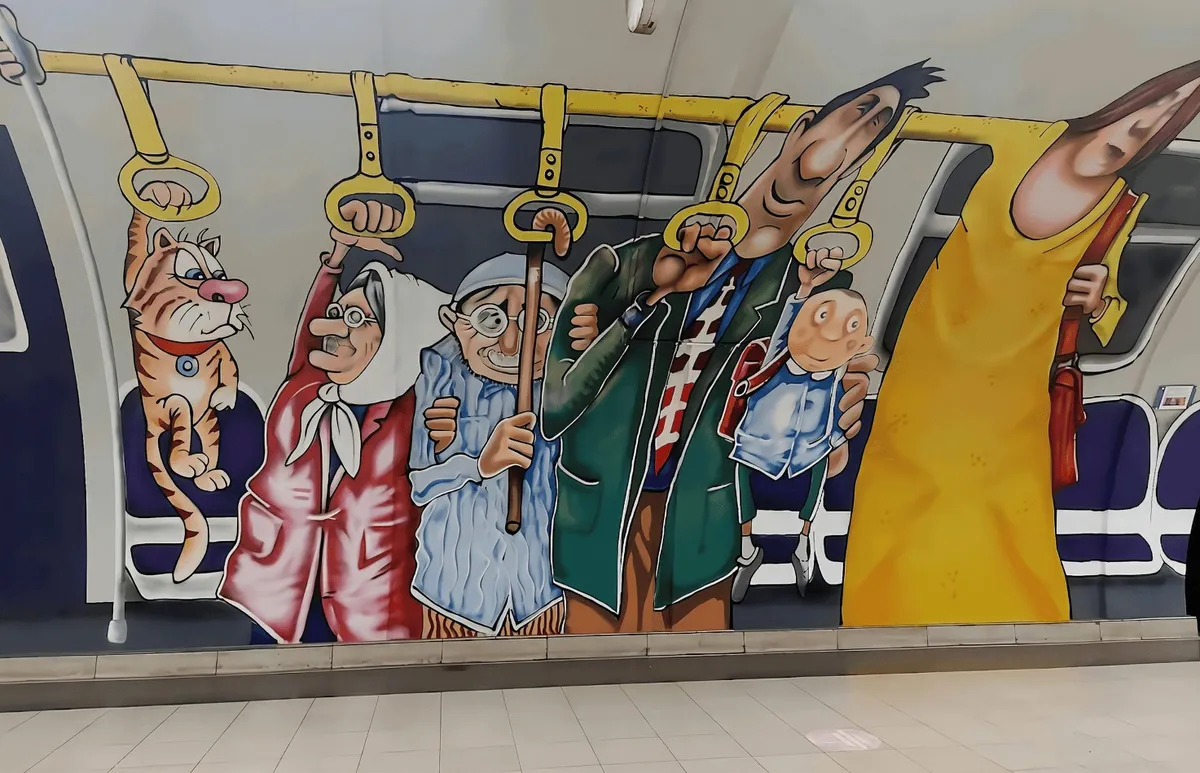 Üçyol Metro İstasyonu'nda Kadına Yönelik Şiddete Karşı Farkındalık Alanı