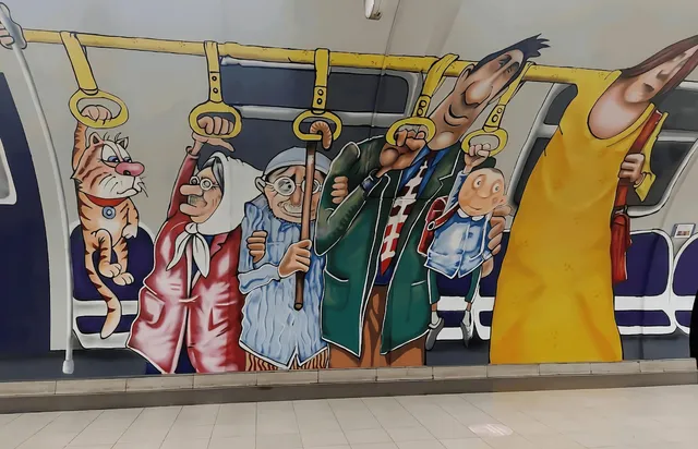 Üçyol Metro İstasyonu'nda Kadına Yönelik Şiddete Karşı Farkındalık Alanı